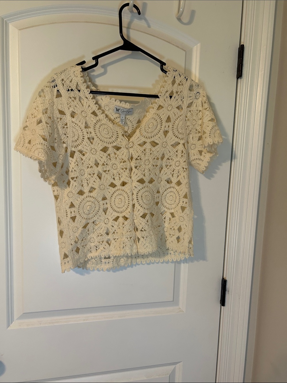Jessica Simpson Cream Crochet Lace Short Sleeve Camisole Top